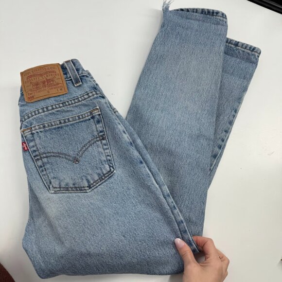 Vintage Levi's 550 Relaxed Fit Tapered Leg Jeans - Size 2 Petite - Picture 10 of 15